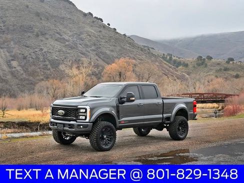 New 2026 Ford F250 Lariat w/ Black Appearance Package AWD/4WD image 4