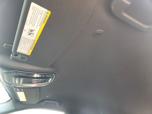 New 2026 Jeep Grand Cherokee Laredo image 18