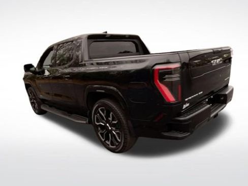 New 2025 GMC Sierra EV Denali image 9