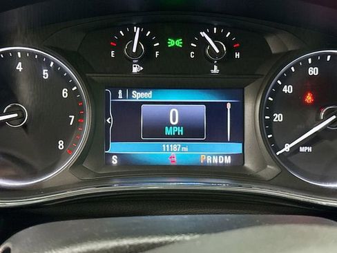 Used 2021 Buick Encore Preferred w/ Safety Package image 13