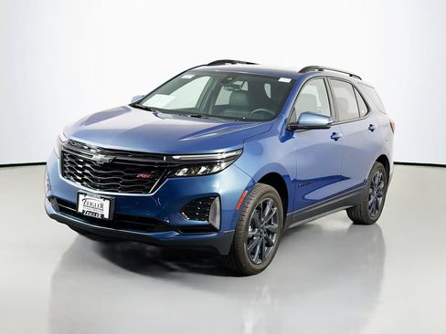 Used 2024 Chevrolet Equinox RS AWD/4WD image 3