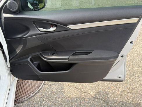 Used 2018 Honda Civic EX image 25