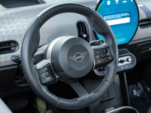 Used 2025 MINI Cooper S image 13