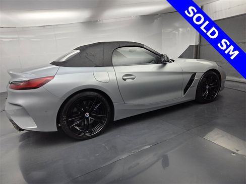 Certified 2022 BMW Z4 M40i w/ Premium Package image 36