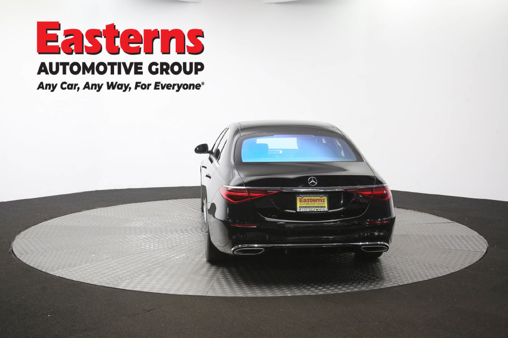 Used 2022 Mercedes-Benz S 500 4MATIC w/ AMG Line Package image 40
