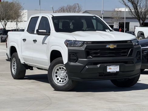 New 2026 Chevrolet Colorado W/T RWD image 2