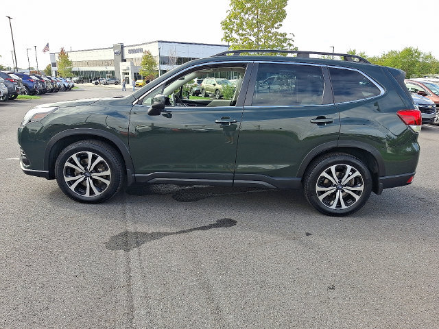 Certified 2023 Subaru Forester Limited AWD/4WD image 5