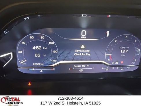 Used 2024 GMC Yukon XL Denali AWD/4WD image 16