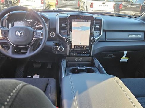 New 2025 RAM 1500 Big Horn image 39