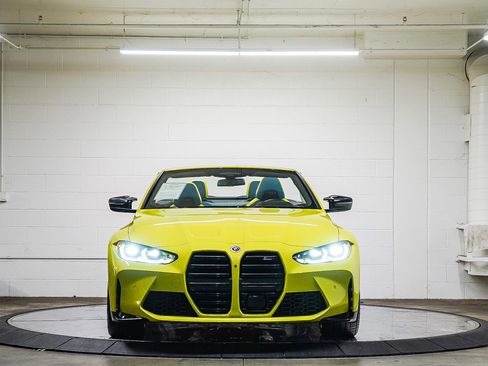 Used 2023 BMW M4 xDrive Competition image 8