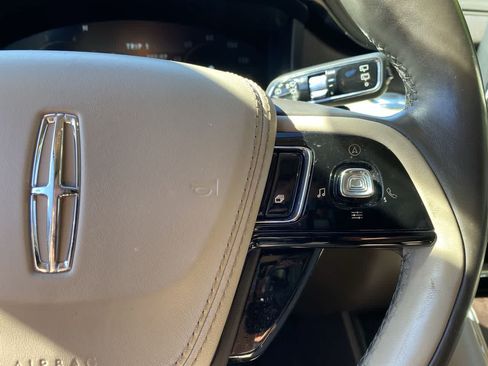 Used 2020 Lincoln Aviator Reserve w/ Equipment Group 202A AWD/4WD image 21