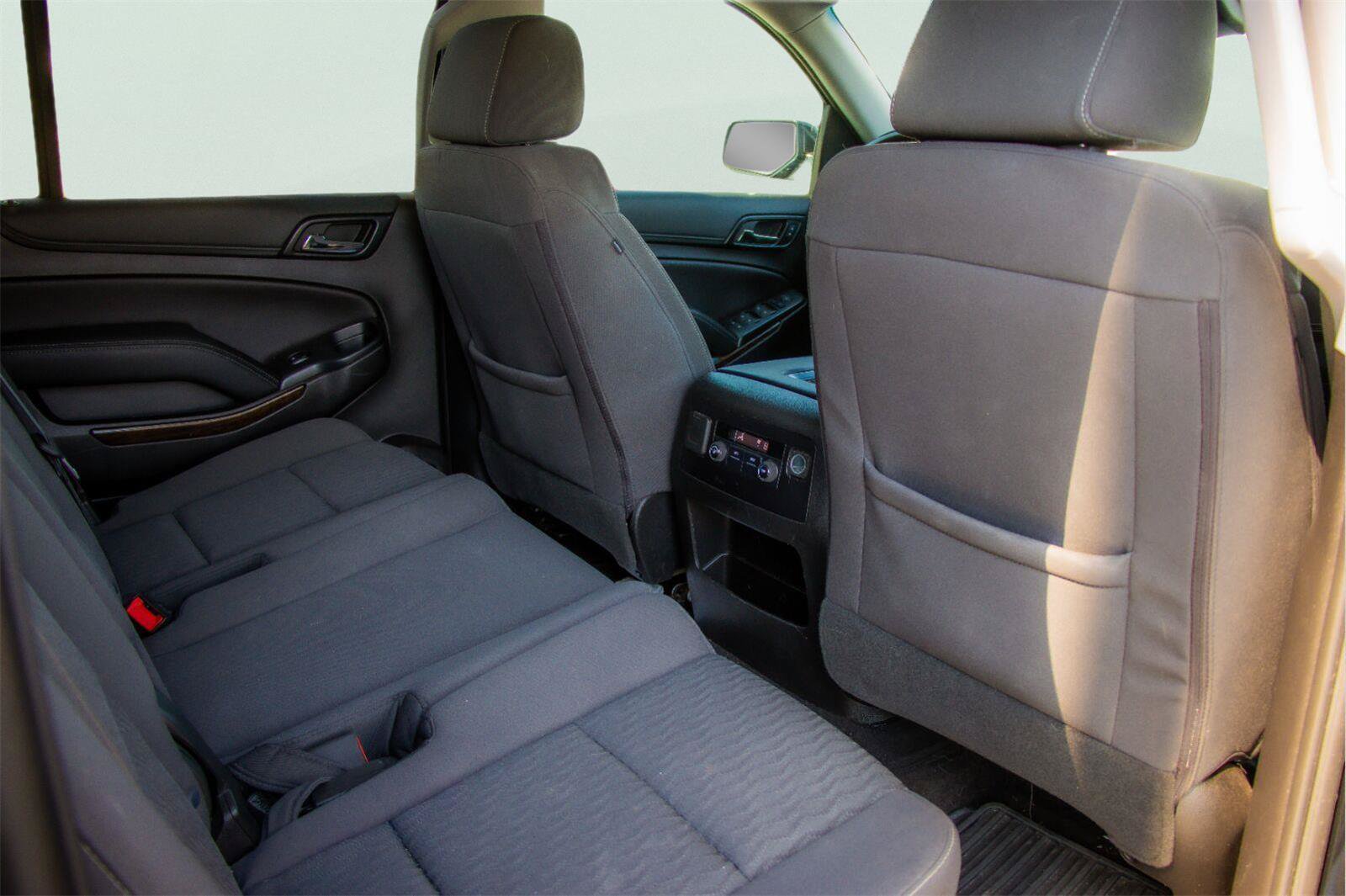 Used 2018 Chevrolet Suburban LS w/ All-Season Package AWD/4WD image 8