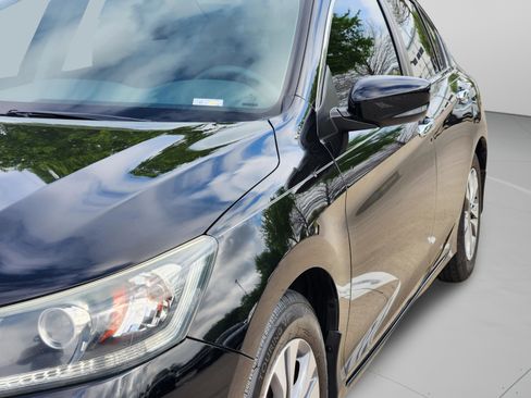 Used 2015 Honda Accord LX image 9