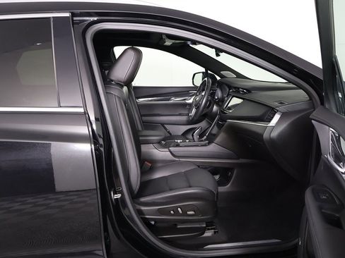 Used 2022 Cadillac XT5 Premium Luxury w/ LPO, Floor Liner Package image 31