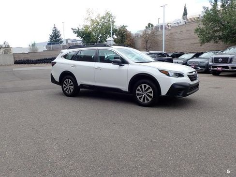 Used 2021 Subaru Outback AWD/4WD image 15