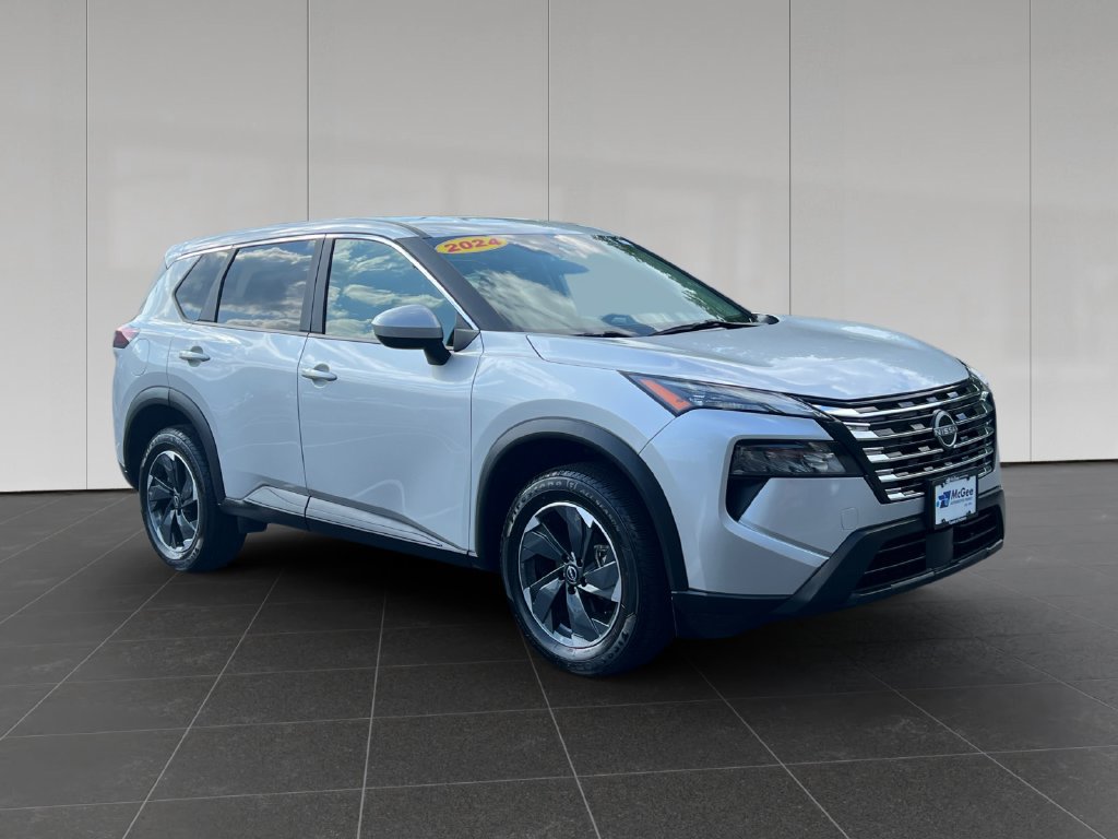 Used 2024 Nissan Rogue SV AWD/4WD image 8