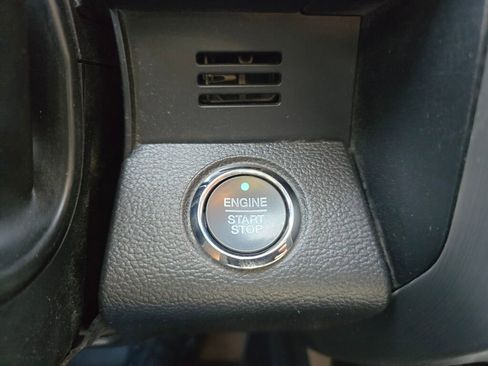 Used 2021 Ford F350 Platinum AWD/4WD image 29