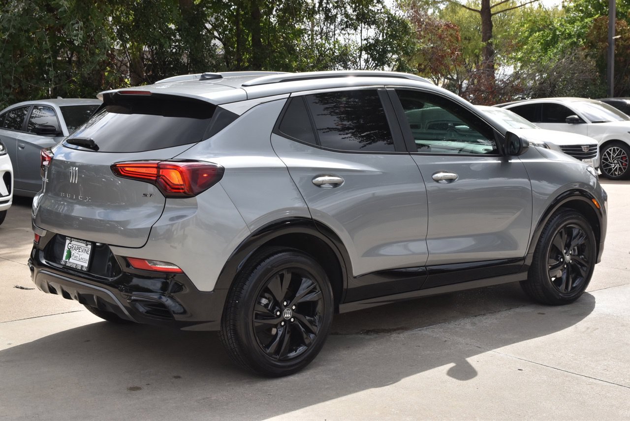 Used 2024 Buick Encore GX Sport Touring w/ Comfort Package FWD image 7