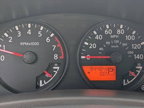 Used 2016 Nissan Frontier SV image 11