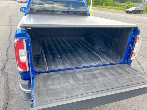 Used 2018 GMC Canyon SLT w/ Driver Alert Package AWD/4WD image 21