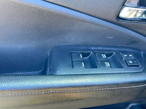 Used 2017 Honda Ridgeline RTL-T image 18