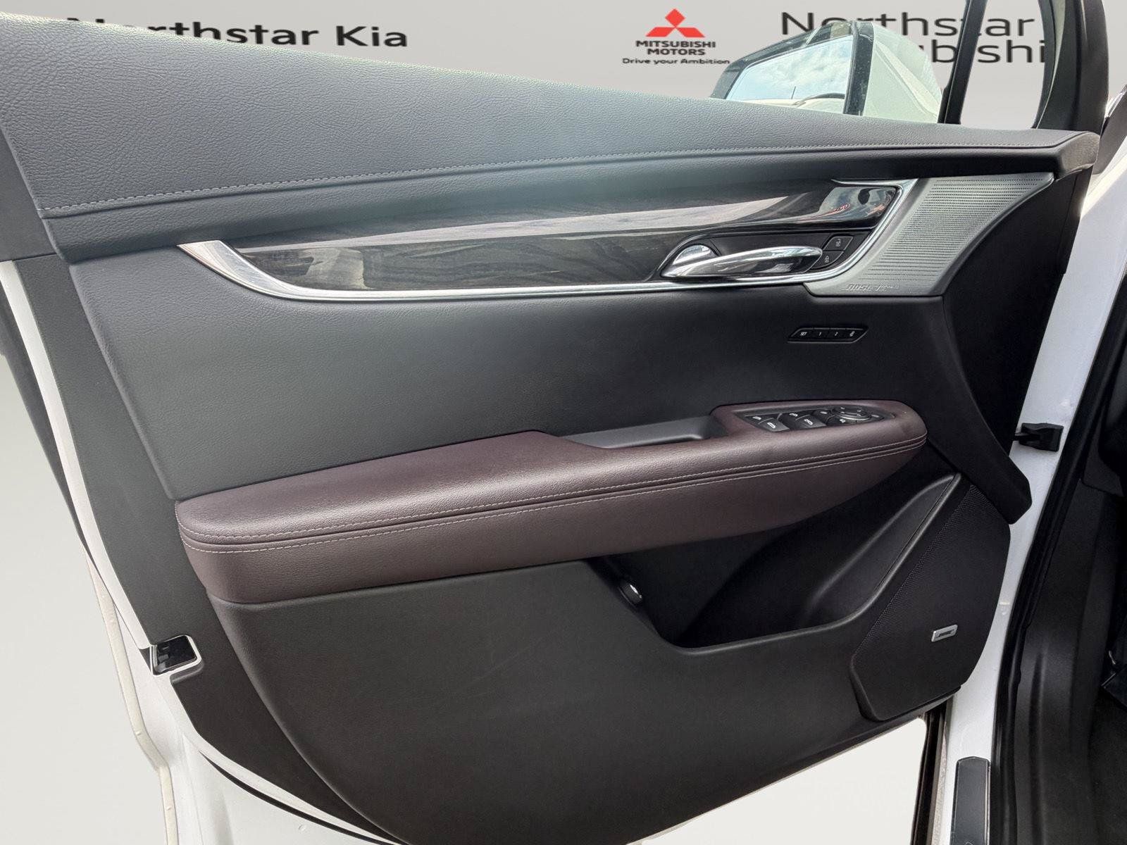 Used 2023 Cadillac XT6 Premium Luxury AWD/4WD image 22
