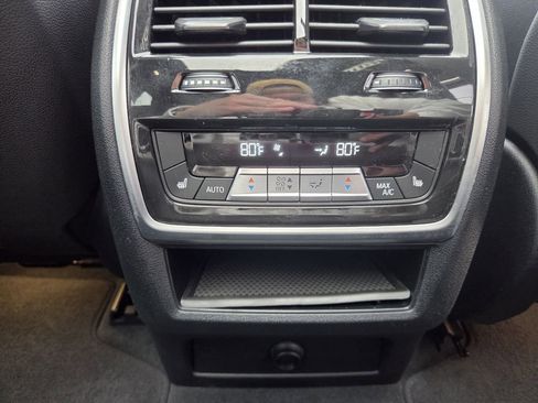 Used 2023 BMW X5 M50i w/ Climate Comfort Package AWD/4WD image 36