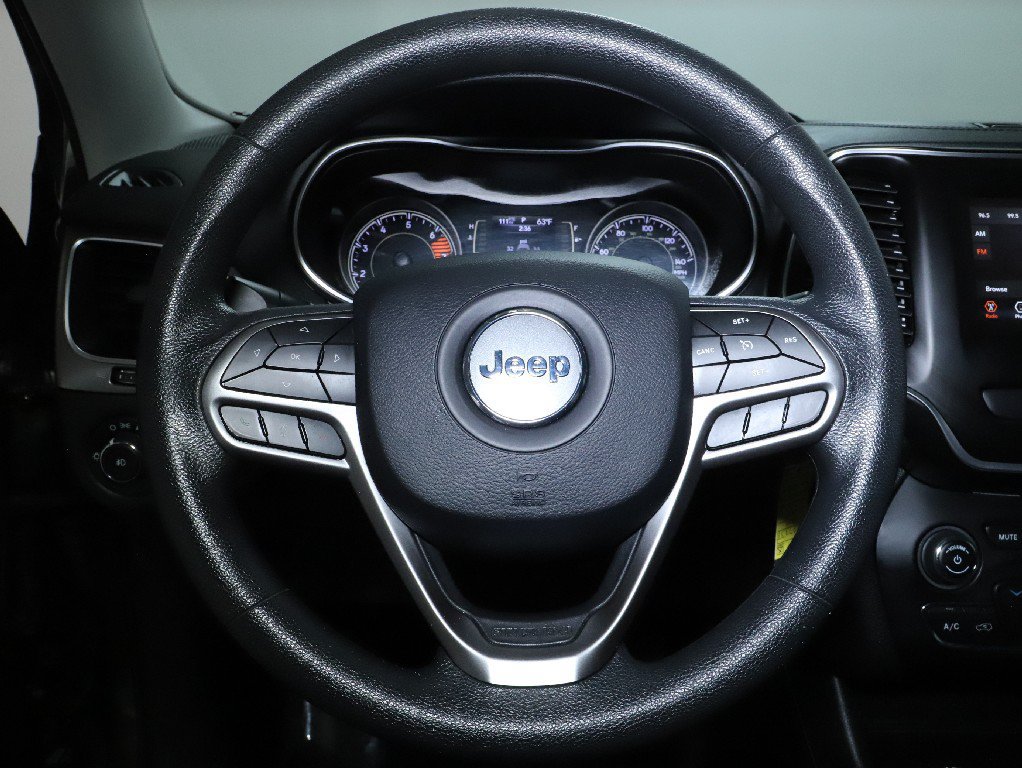 Used 2019 Jeep Cherokee Latitude w/ Popular Appearance Group AWD/4WD image 20