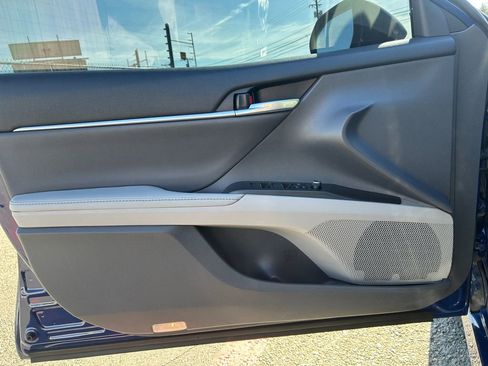 Used 2023 Toyota Camry XLE w/ Navigation Package FWD image 22