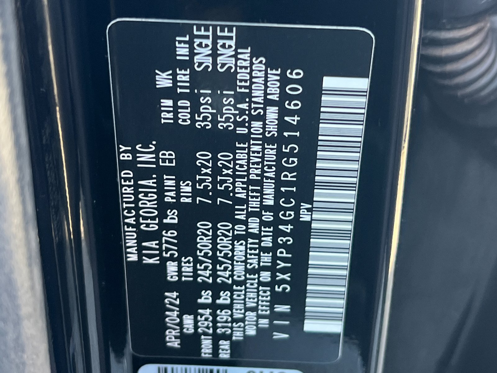 Used 2024 Kia Telluride EX w/ EX Captain's Chair Package FWD image 29