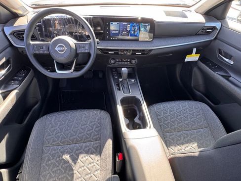 New 2026 Nissan Kicks SV image 10