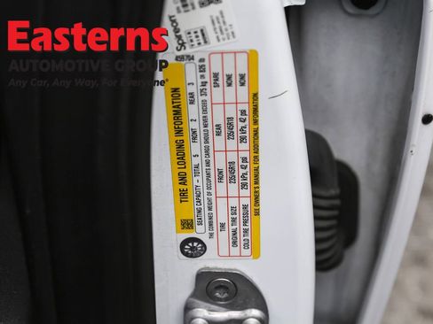 Used 2023 Tesla Model 3 Standard Range image 32