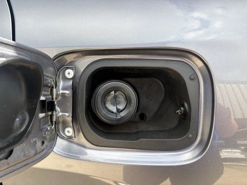 Certified 2020 Honda CR-V Touring image 35