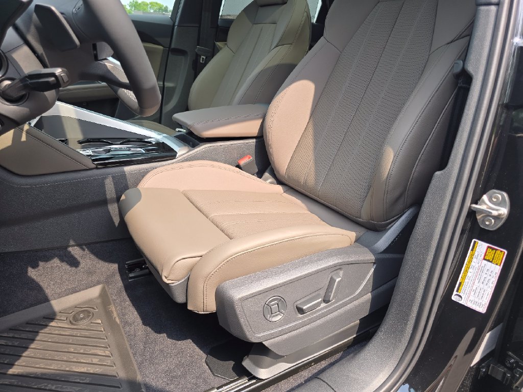 New 2026 Audi Q5 Premium Plus AWD/4WD image 19