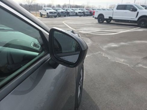 Used 2021 Nissan Rogue S image 6