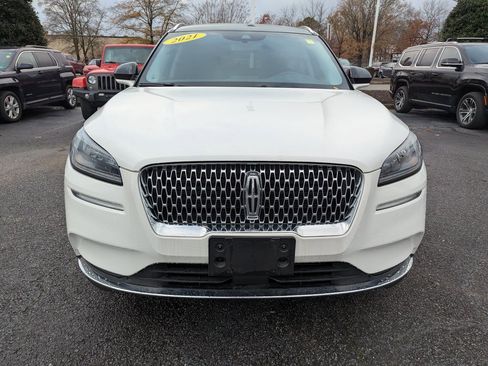 Used 2021 Lincoln Corsair AWD w/ Premium Package image 3
