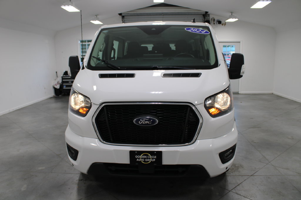 Used 2024 Ford Transit 350 XLT RWD image 3