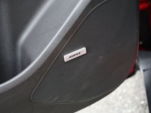 Used 2022 Chevrolet Bolt EUV Premier w/ Launch Edition image 14