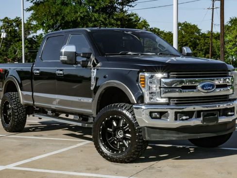 Used 2018 Ford F250 King Ranch w/ Chrome Package image 6