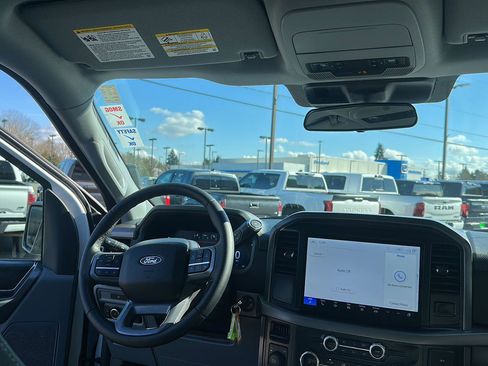 Used 2025 Ford F150 XLT w/ Equipment Group 301A Standard image 23