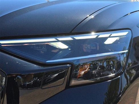 New 2026 Audi Q8 Premium image 32