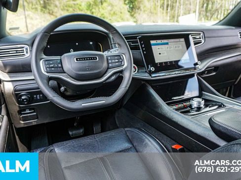 Used 2024 Jeep Wagoneer L Series II image 28