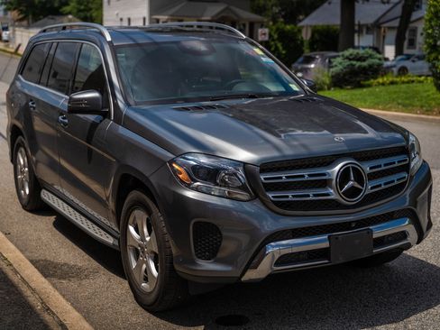 Used 2018 Mercedes-Benz GLS 450 4MATIC image 8