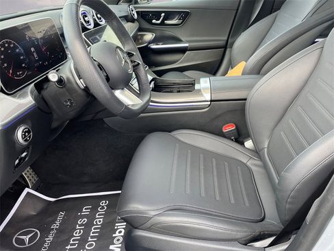 Certified 2025 Mercedes-Benz C 300 4MATIC Sedan image 9