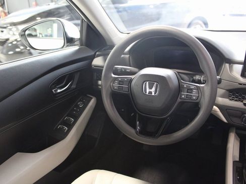 Used 2024 Honda Accord LX image 21