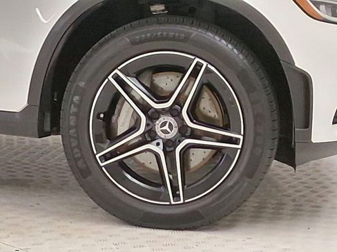Used 2020 Mercedes-Benz GLC 300 image 10