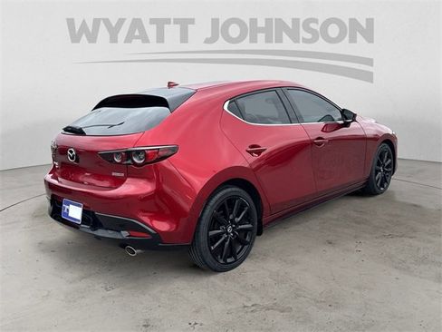 Used 2020 MAZDA MAZDA3 AWD Hatchback w/ Premium Pkg image 5