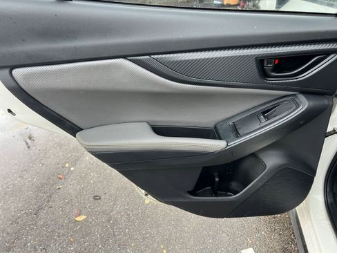 Used 2021 Subaru Crosstrek 2.5i Sport w/ Moonroof Package image 27