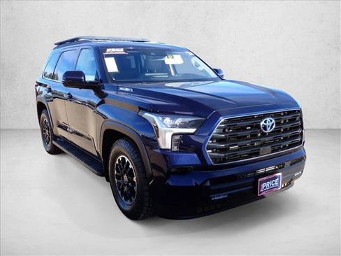 Used 2024 Toyota Sequoia SR5 image 6