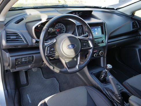 Used 2020 Subaru Crosstrek 2.0i Premium w/ Popular Package #3 image 4